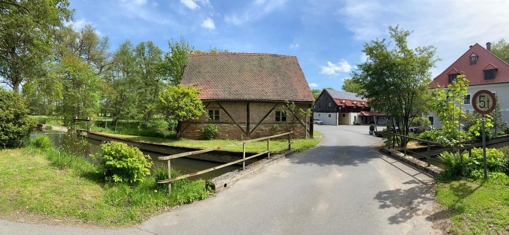 Landhotel Kahrmuehle Pressath Eksteriør bilde