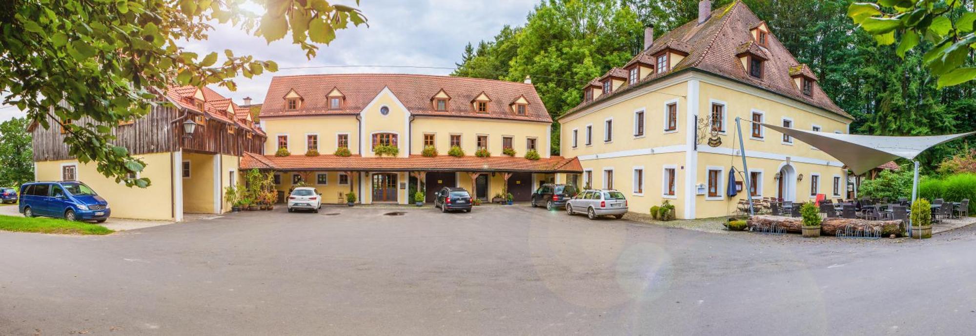 Landhotel Kahrmuehle Pressath Eksteriør bilde